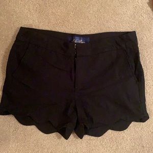 Scallope-Edged Shorts